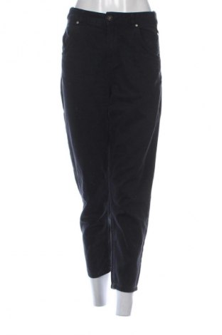 Dámske džínsy  Bershka, Veľkosť S, Farba Čierna, Cena  17,95 €