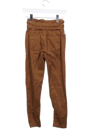 Dámske džínsy  Bershka, Veľkosť XS, Farba Hnedá, Cena  5,95 €