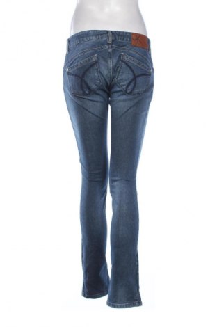 Damskie jeansy Calvin Klein Jeans, Rozmiar M, Kolor Niebieski, Cena 92,53 zł