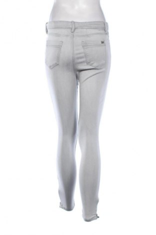 Női farmernadrág F&F, Méret S, Szín Szürke, Ár 3 049 Ft