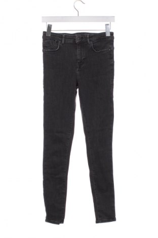 Női farmernadrág ONLY, Méret M, Szín Fekete, Ár 1 889 Ft