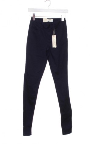 Dámské džíny  Pieces, Velikost XS, Barva Modrá, Cena  239,00 Kč