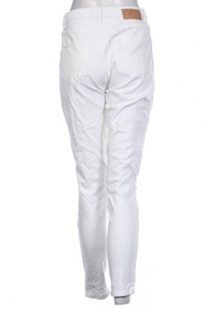 Dámské džíny  Pieces, Velikost M, Barva Bílá, Cena  249,00 Kč