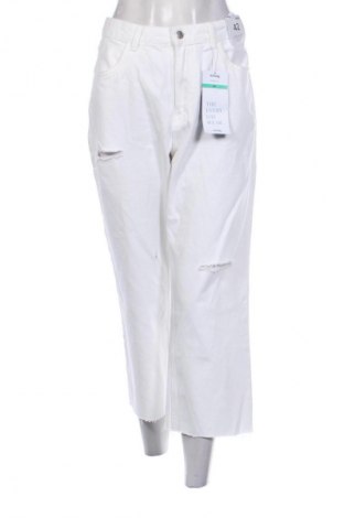 Damen Jeans Sinsay, Größe L, Farbe Weiß, Preis 14,54 €