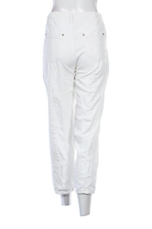 Damen Jeans Speedway, Größe S, Farbe Weiß, Preis 5,99 €