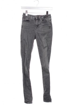 Damen Jeans Tommy Hilfiger, Größe S, Farbe Grau, Preis 17,99 €