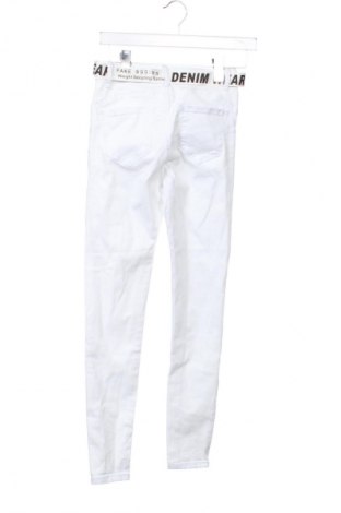 Damen Jeans Unbranded, Größe XS, Farbe Weiß, Preis 3,99 €