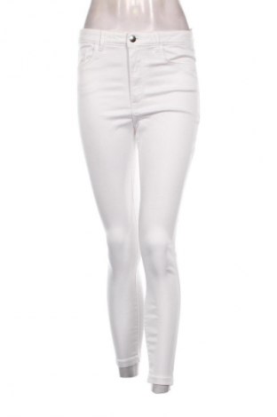 Damen Jeans Vero Moda, Größe M, Farbe Weiß, Preis 13,99 €