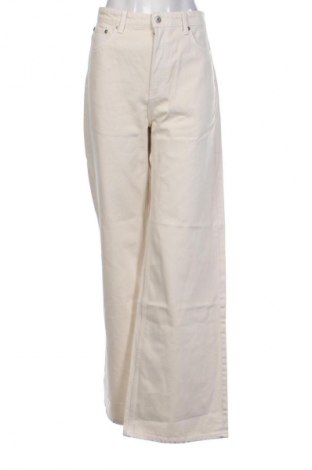 Damen Jeans Weekday, Größe M, Farbe Ecru, Preis € 54,99