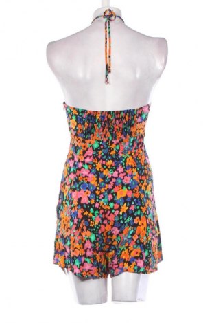 Kurzer Damenoverall Bershka, Größe M, Farbe Mehrfarbig, Preis 8,99 €