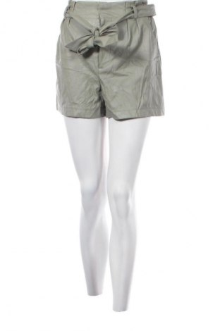 Damen Shorts Amisu, Größe M, Farbe Grün, Preis 5,99 €