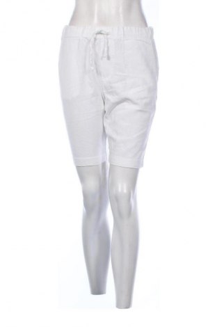 Damen Shorts Beloved, Größe M, Farbe Weiß, Preis 4,99 €