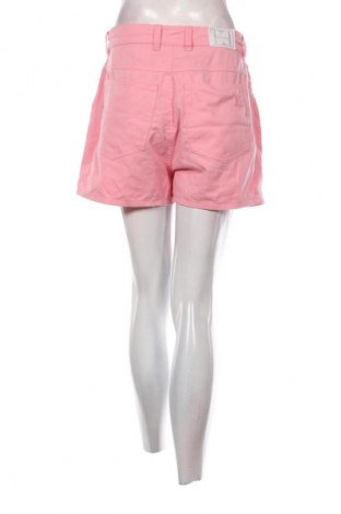 Дамски къс панталон Escada, Размер M, Цвят Розов, Цена 34,76 €