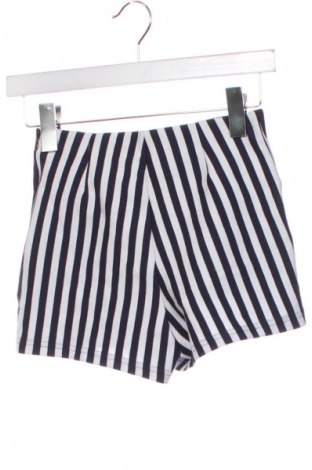 Γυναικείο κοντό παντελόνι Forever 21, Μέγεθος XS, Χρώμα Πολύχρωμο, Τιμή 6,99 €