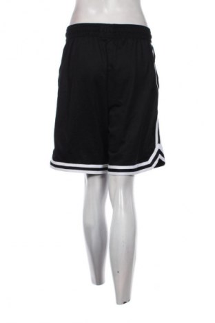 Дамски къс панталон Nike, Размер M, Цвят Черен, Цена 17,38 €