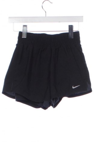 Dámske kraťasy  Nike, Veľkosť XS, Farba Čierna, Cena  26,95 €