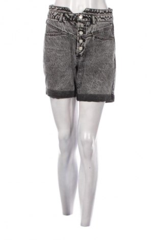 Damskie szorty ONLY, Rozmiar M, Kolor Kolorowy, Cena 25,99 zł