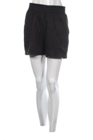 Damen Shorts PUMA, Größe M, Farbe Schwarz, Preis 9,99 €