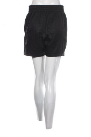 Damen Shorts PUMA, Größe M, Farbe Schwarz, Preis 9,99 €