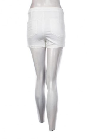 Damen Shorts Sinsay, Größe M, Farbe Weiß, Preis 6,99 €