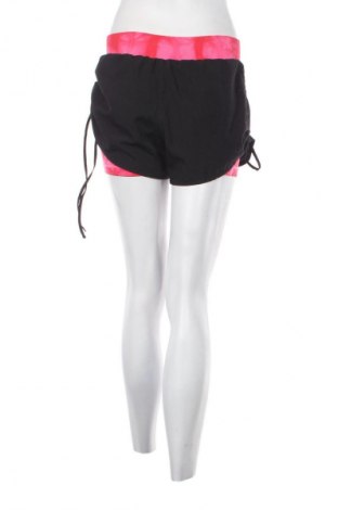 Női rövidnadrág Sinsay, Méret M, Szín Sokszínű, Ár 1 469 Ft