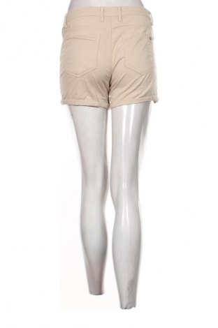 Γυναικείο κοντό παντελόνι Stradivarius, Μέγεθος M, Χρώμα  Μπέζ, Τιμή 4,99 €