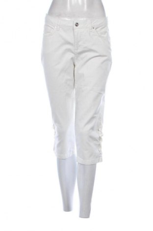 Γυναικείο κοντό παντελόνι Tom Tailor, Μέγεθος L, Χρώμα Λευκό, Τιμή 9,99 €