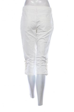 Γυναικείο κοντό παντελόνι Tom Tailor, Μέγεθος L, Χρώμα Λευκό, Τιμή 9,99 €