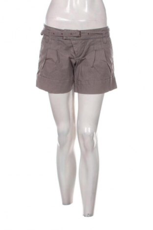 Damskie szorty Vero Moda, Rozmiar M, Kolor Kolorowy, Cena 25,99 zł