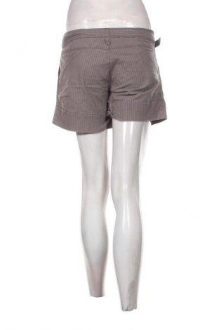 Damskie szorty Vero Moda, Rozmiar M, Kolor Kolorowy, Cena 25,99 zł