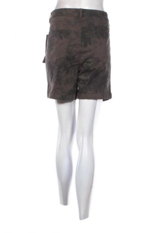 Damen Shorts Yessica, Größe XL, Farbe Mehrfarbig, Preis € 2,99