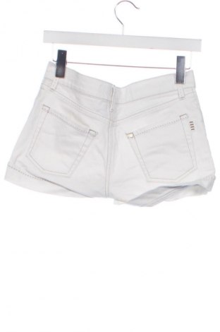 Damen Shorts Zara, Größe M, Farbe Weiß, Preis 8,00 €