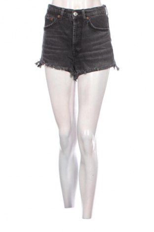 Damen Shorts Zara, Größe S, Farbe Grau, Preis 8,00 €