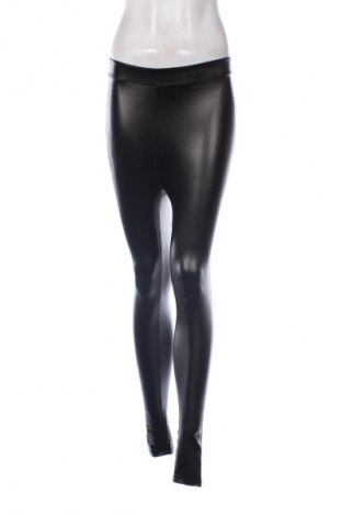 Γυναικείο κολάν Bershka, Μέγεθος S, Χρώμα Μαύρο, Τιμή 5,16 €