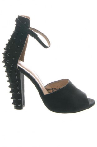 Γυναικεία παπούτσια Zara, Μέγεθος 38, Χρώμα Μαύρο, Τιμή 12,99 €