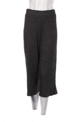 Damenhose Bershka, Größe S, Farbe Mehrfarbig, Preis 2,99 €