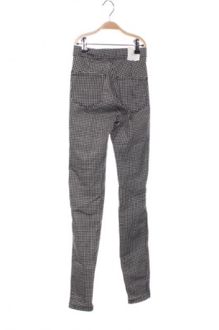 Damenhose Bershka, Größe XXS, Farbe Mehrfarbig, Preis € 5,99