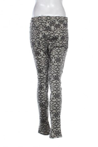 Dámské kalhoty  H&M, Velikost XL, Barva Vícebarevné, Cena  137,00 Kč