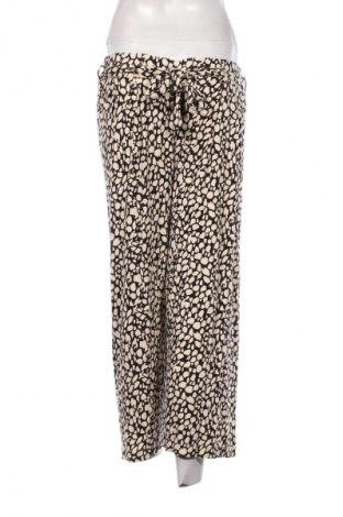 Damenhose Lascana, Größe XL, Farbe Mehrfarbig, Preis 17,99 €