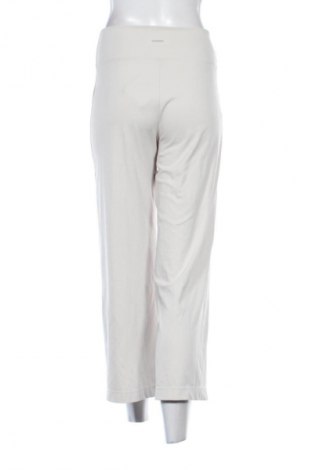 Дамски панталон Oysho, Размер M, Цвят Бежов, Цена 15,72 €