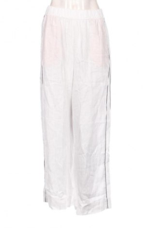 Дамски панталон Oysho, Размер M, Цвят Бял, Цена 16,87 €