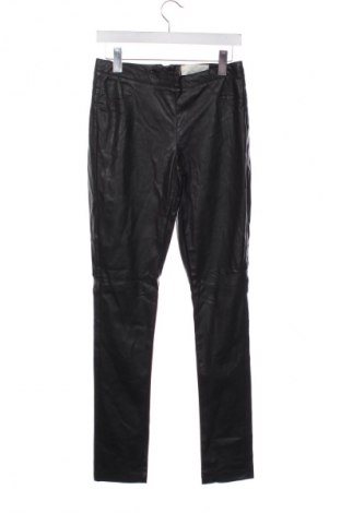 Damenhose Pieces, Größe S, Farbe Schwarz, Preis 9,99 €