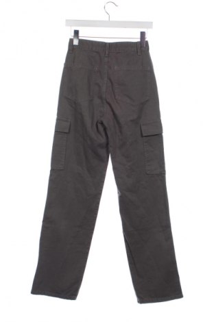 Dámské kalhoty  Stradivarius, Velikost XS, Barva Šedá, Cena  272,00 Kč