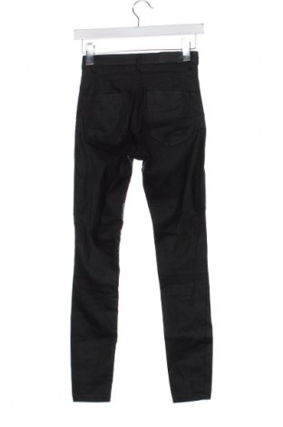 Damskie spodnie Stradivarius, Rozmiar XS, Kolor Czarny, Cena 9,99 zł