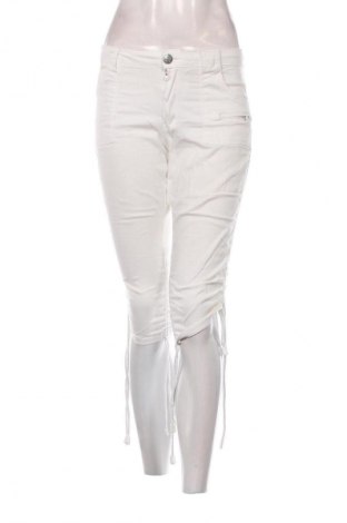 Damenhose Unbranded, Größe M, Farbe Ecru, Preis 2,99 €