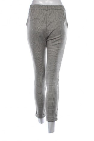 Damenhose Vero Moda, Größe M, Farbe Mehrfarbig, Preis 2,99 €