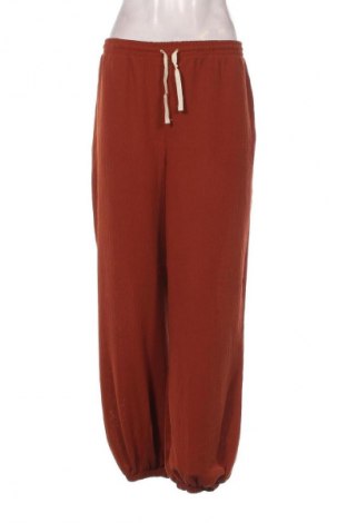 Pantaloni de femei Zara, Mărime S, Culoare Maro, Preț 104,99 Lei
