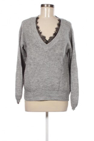 Дамски пуловер Cropp, Размер S, Цвят Сив, Цена 5,62 €