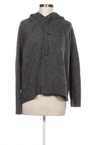 Dámský svetr H&M L.O.G.G., Velikost M, Barva Šedá, Cena  179,00 Kč