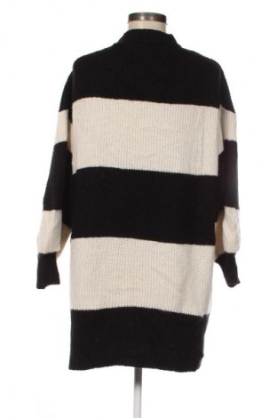 Pulover de femei Ladies Fashion, Mărime M, Culoare Multicolor, Preț 26,99 Lei